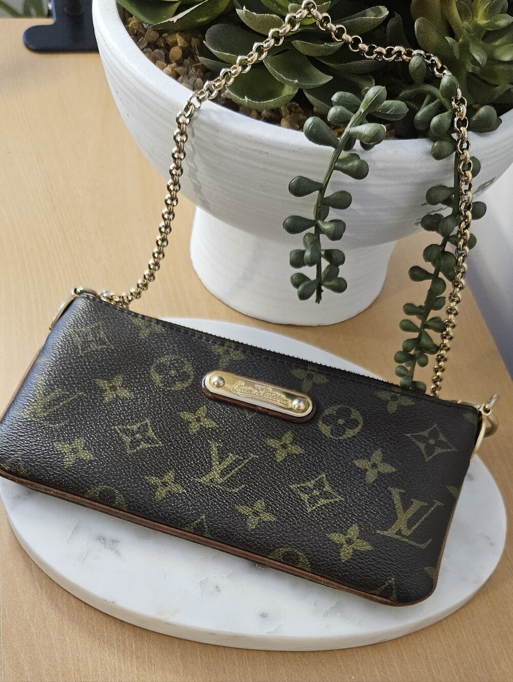 Louis Vuitton Milla Pochette Monogram Canvas MM ✨️ - Picture 2 of 11